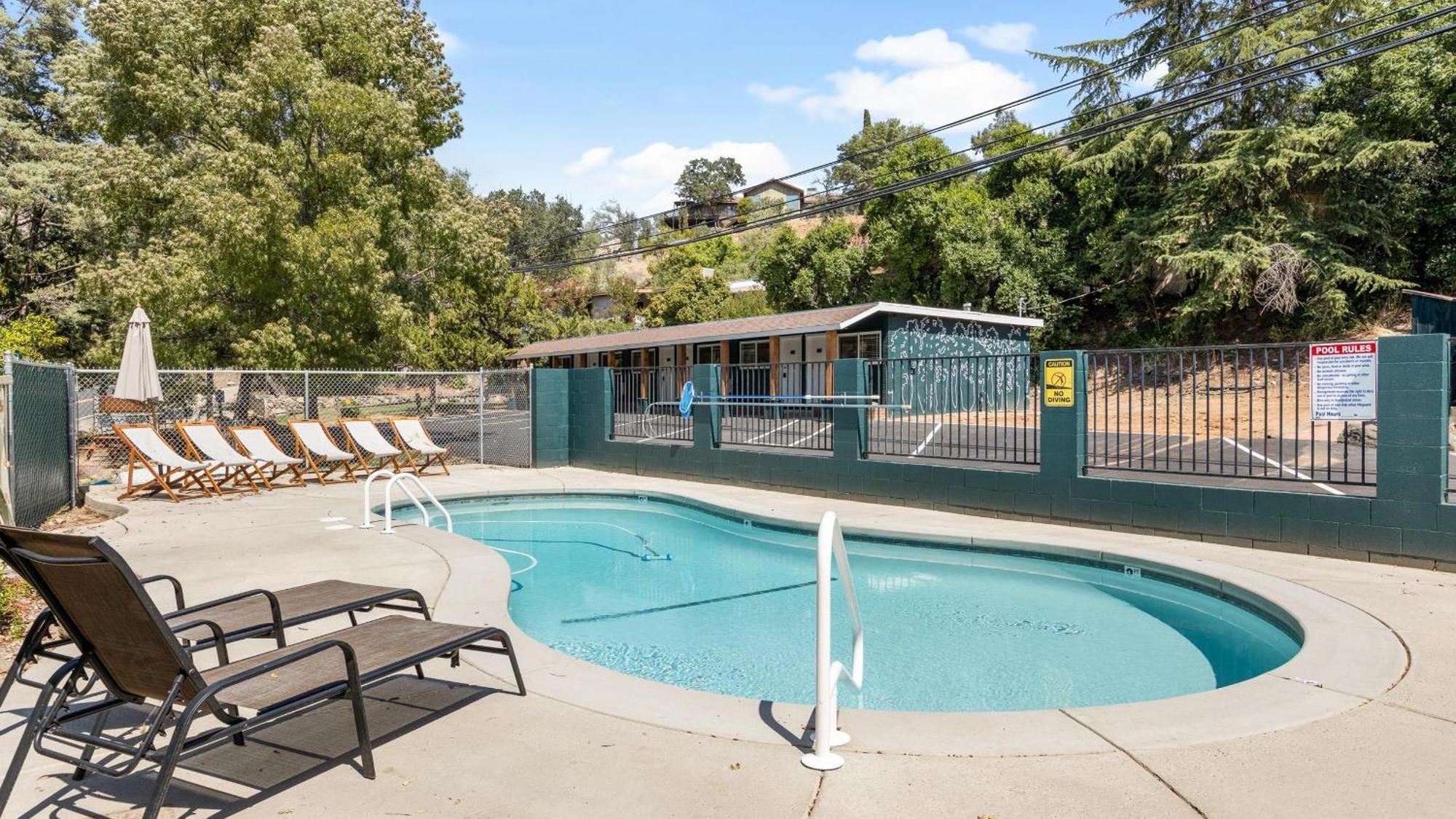 The Tokopah Sequoia Motel Rm 1 Three Rivers Bagian luar foto