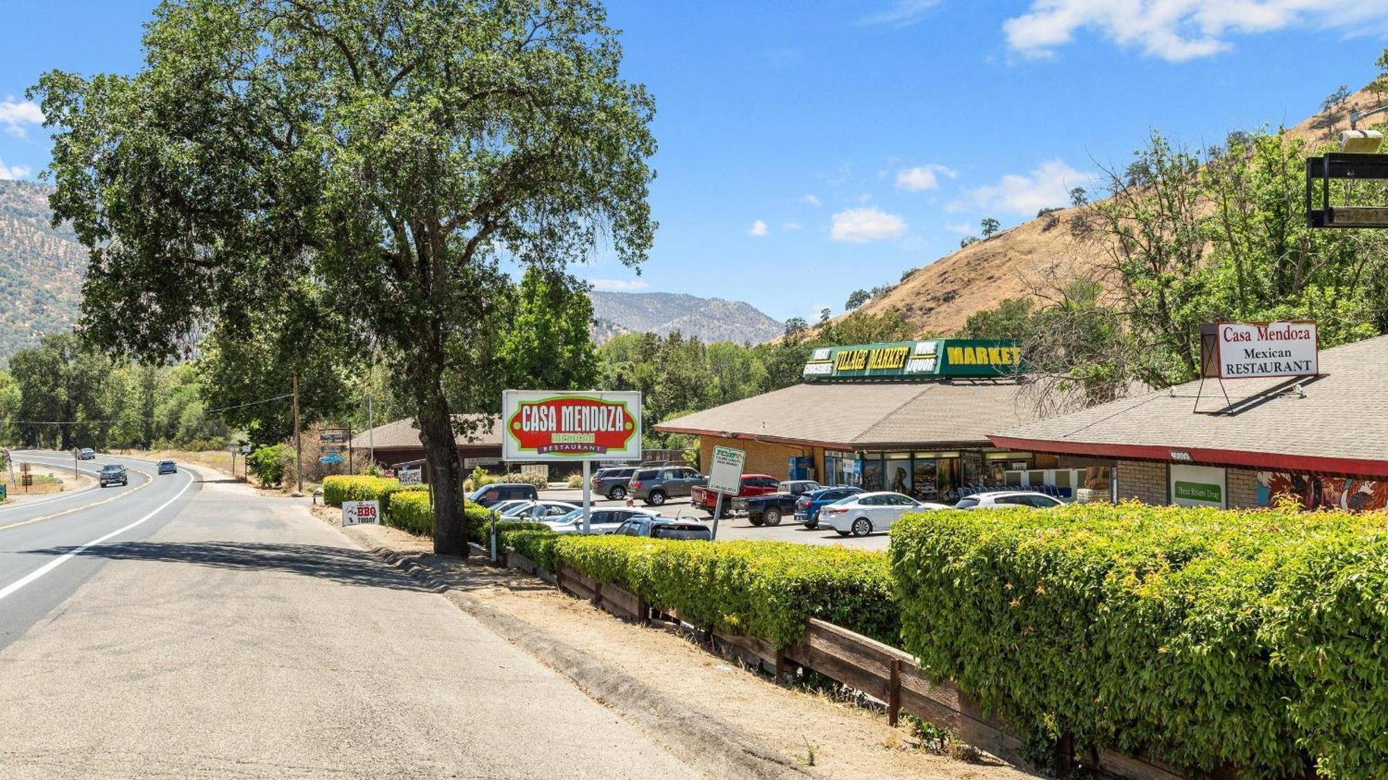 The Tokopah Sequoia Motel Rm 1 Three Rivers Bagian luar foto